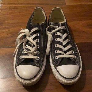 Black converse
